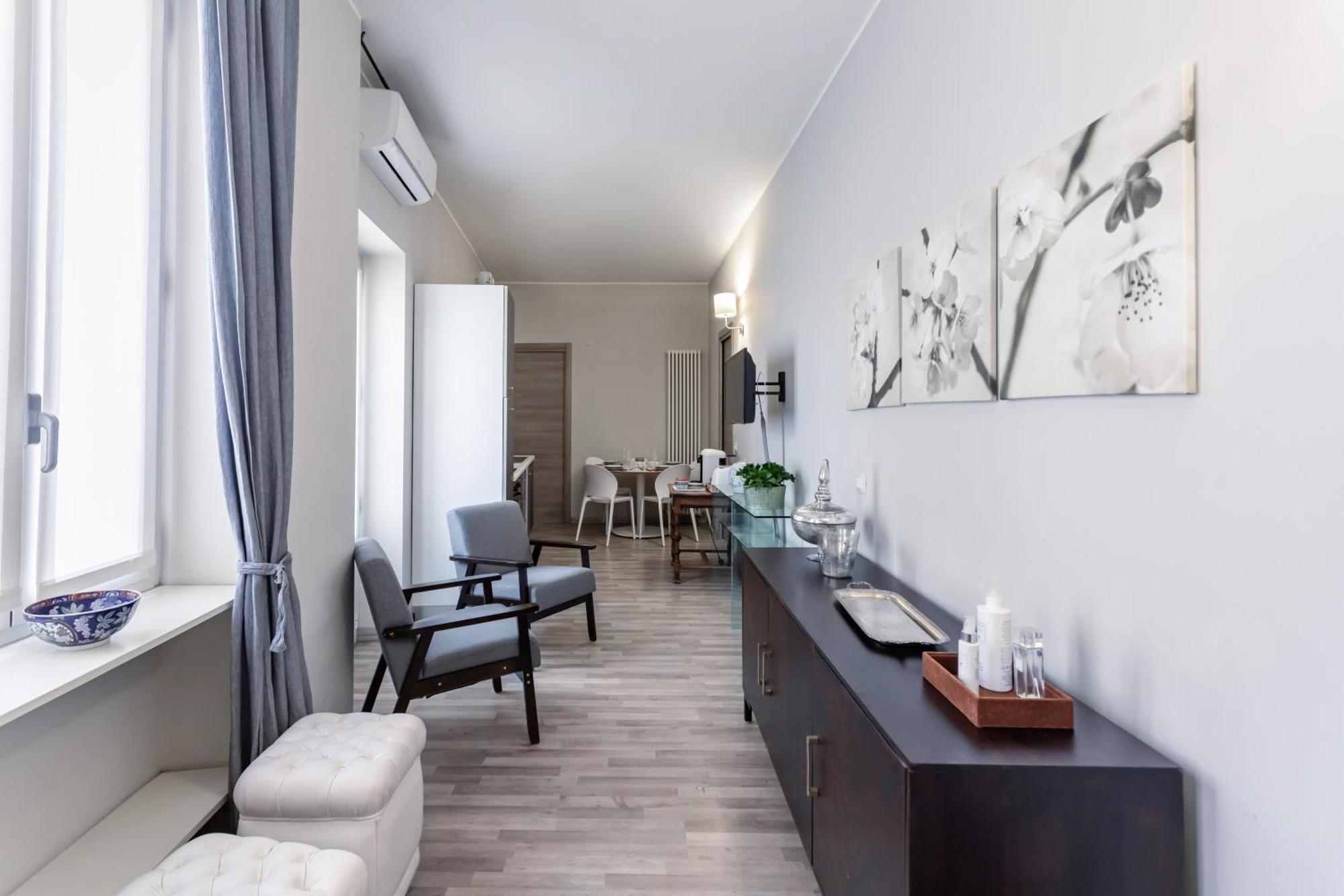 Casa Ugo - Pavia City Center - By Host4U Daire Dış mekan fotoğraf